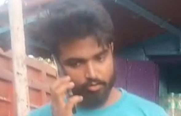 ಹುಬ್ಬಳ್ಳಿಯ ಘಟನೆ ಮಾಸುವ ಮುನ್ನ ಹಳಿಯಾಳದಲ್ಲಿ ಚಾಕು ಇರಿತ. ಸಹೋದರಿಯ ಹಿಂದೆ ಬಿದ್ದಿದ್ದಕ್ಕೆ ಕೃತ್ಯ