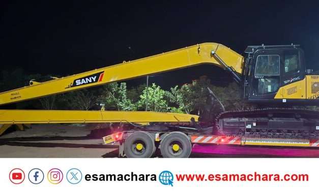 ಸ್ವಂತ ಖರ್ಚಿನಿಂದ ಪೋಕ್ಲೈನ್ ತರಿಸಿದ ಶಾಸಕ