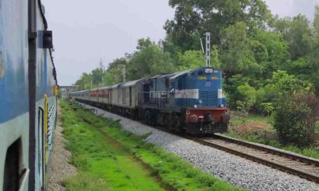 Train Cancel/ ಪ್ರಯಾಣಿಕರ ಗಮನಕ್ಕೆ. ಯಶ್ವಂತಪುರ-ಮಂಗಳೂರು-ಕಾರವಾರ ರೈಲು ಸಂಚಾರ ರದ್ದು.