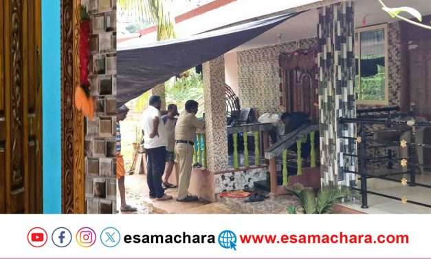 Theft/ ಭಟ್ಕಳದಲ್ಲಿ ಮನೆ ದೋಚಿದ ಕಳ್ಳರು. ಅಪಾರ ಪ್ರಮಾಣದ ಆಭರಣಗಳ ಕಳ್ಳತನ