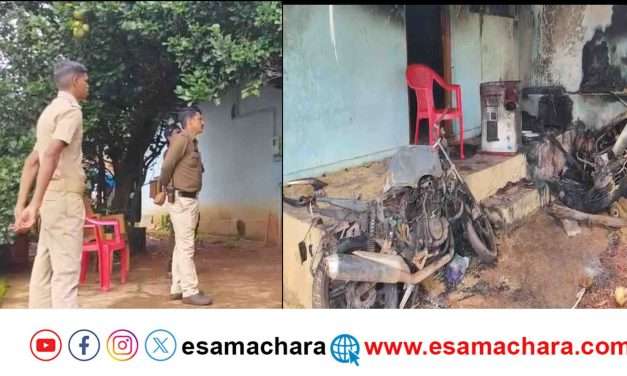 Bike Fire/ಭಟ್ಕಳದಲ್ಲಿ ಕಿಡಿಗೇಡಿ ಕೃತ್ಯ. ಬೈಕುಗಳಿಗೆ ಬೆಂಕಿ ಹಚ್ಚಿ ಪರಾರಿ.
