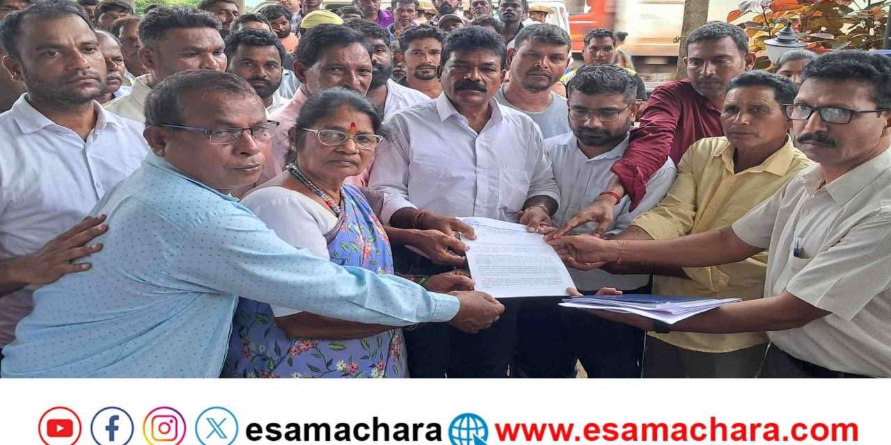 Fisherman Memorandum/ ಕಡಲತೀರದಲ್ಲಿ ತಟರಕ್ಷಕ ಪಡೆಗೆ ಜಾಗ ನೀಡಬೇಡಿ. ಮೀನುಗಾರರಿಂದ ಜಿಲ್ಲಾಧಿಕಾರಿಗೆ ಮನವಿ.