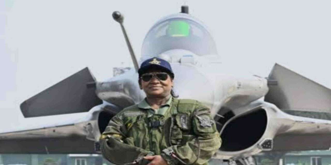 President of India/ ರಫೆಲ್ ಯುದ್ದ ವಿಮಾನದಲ್ಲಿ ಭಾರತದ ರಾಷ್ಟ್ರಪತಿ ದ್ರೌಪದಿ ಮುರ್ಮು.