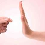 Marrige Matter/ 45 ವರ್ಷವಾದರೂ ಮದುವೆಯಾಗಿಲ್ಲ. ಚಾಕು ಇರಿದುಕೊಂಡ ಆ**ತ್ಯೆಗೆ ಯತ್ನಿಸಿದ ಕಾರವಾರದ ವ್ಯಕ್ತಿ.