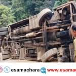 Bus Overturned/ ಹೊನ್ನಾವರದಲ್ಲಿ ಮತ್ತೊಂದು ದುರ್ಘಟನೆ. ಗೇರುಸೊಪ್ಪ–ಸೂಳೆಮುರ್ಕಿ ಕ್ರಾಸ್ ಬಳಿ ಪ್ರವಾಸಿ ಬಸ್ ಪಲ್ಟಿ.