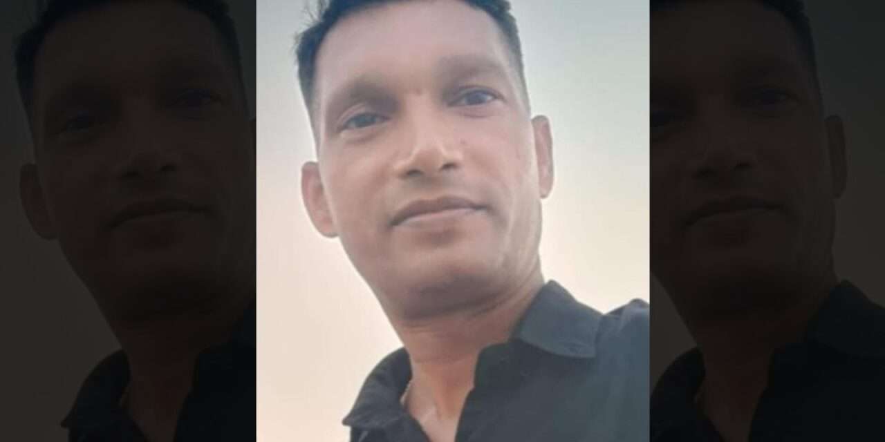 Shocking news/ ಶಾಲಾ ಆವರಣದಲ್ಲಿ ಕಾರವಾರದ ವ್ಯಕ್ತಿ ಆತ್ಮ*ಹತ್ಯೆ.