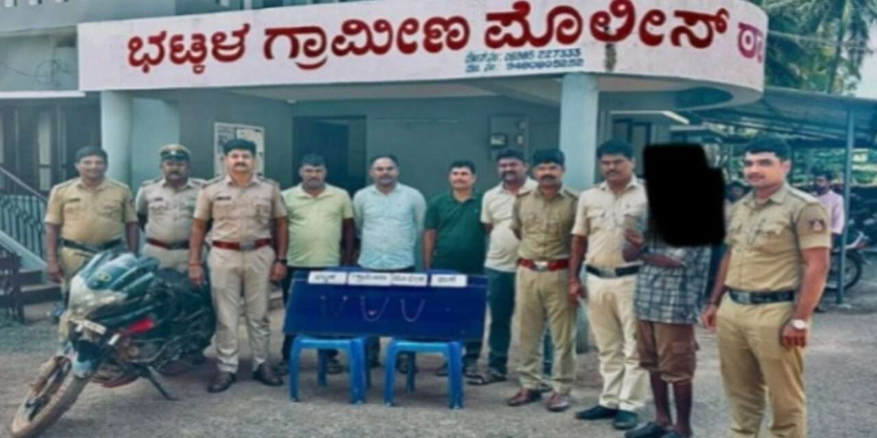 Arrested/ ದೇವಸ್ಥಾನ ಕಳ್ಳತನ ಪ್ರಕರಣ. 24 ಗಂಟೆಯೊಳಗೆ ಆರೋಪಿತನ ಬಂಧಿಸಿದ ಭಟ್ಕಳ ಪೊಲೀಸರು.